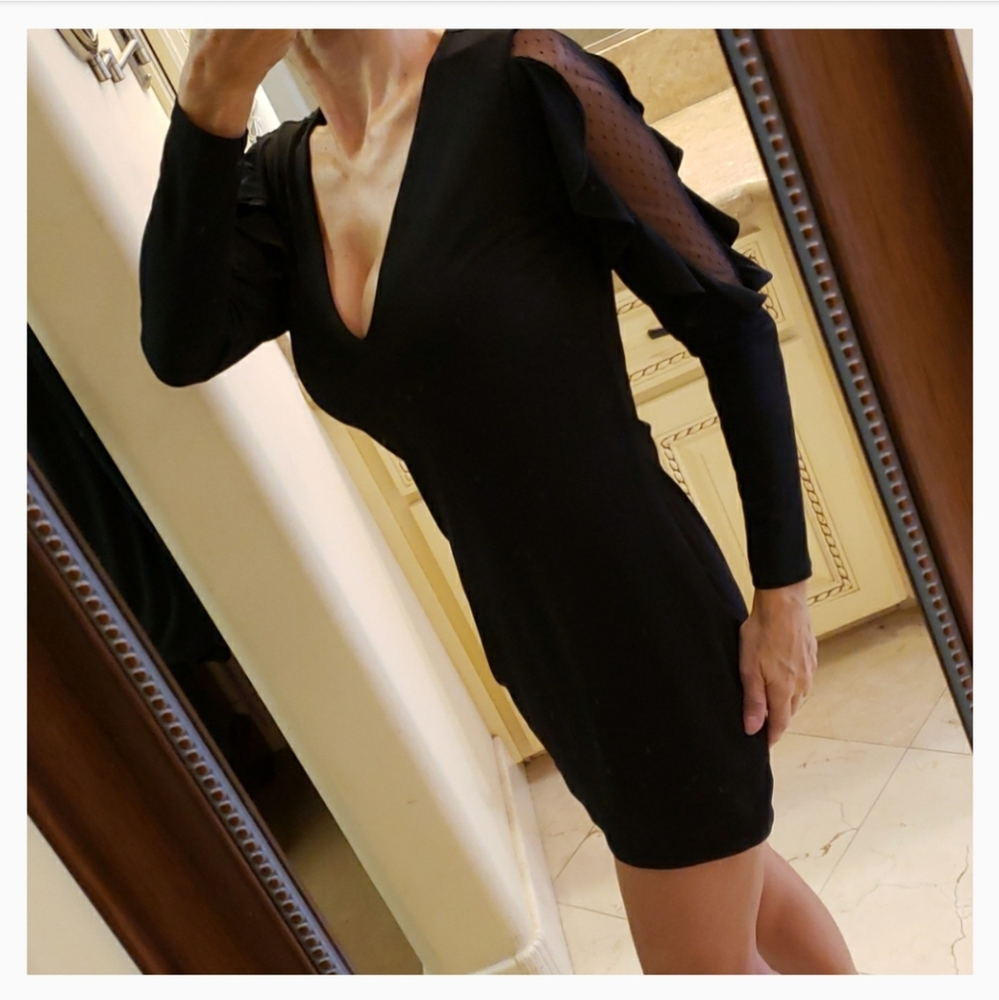Express black polka dot lace & ruffle sleeved dres - Picture 4 of 16